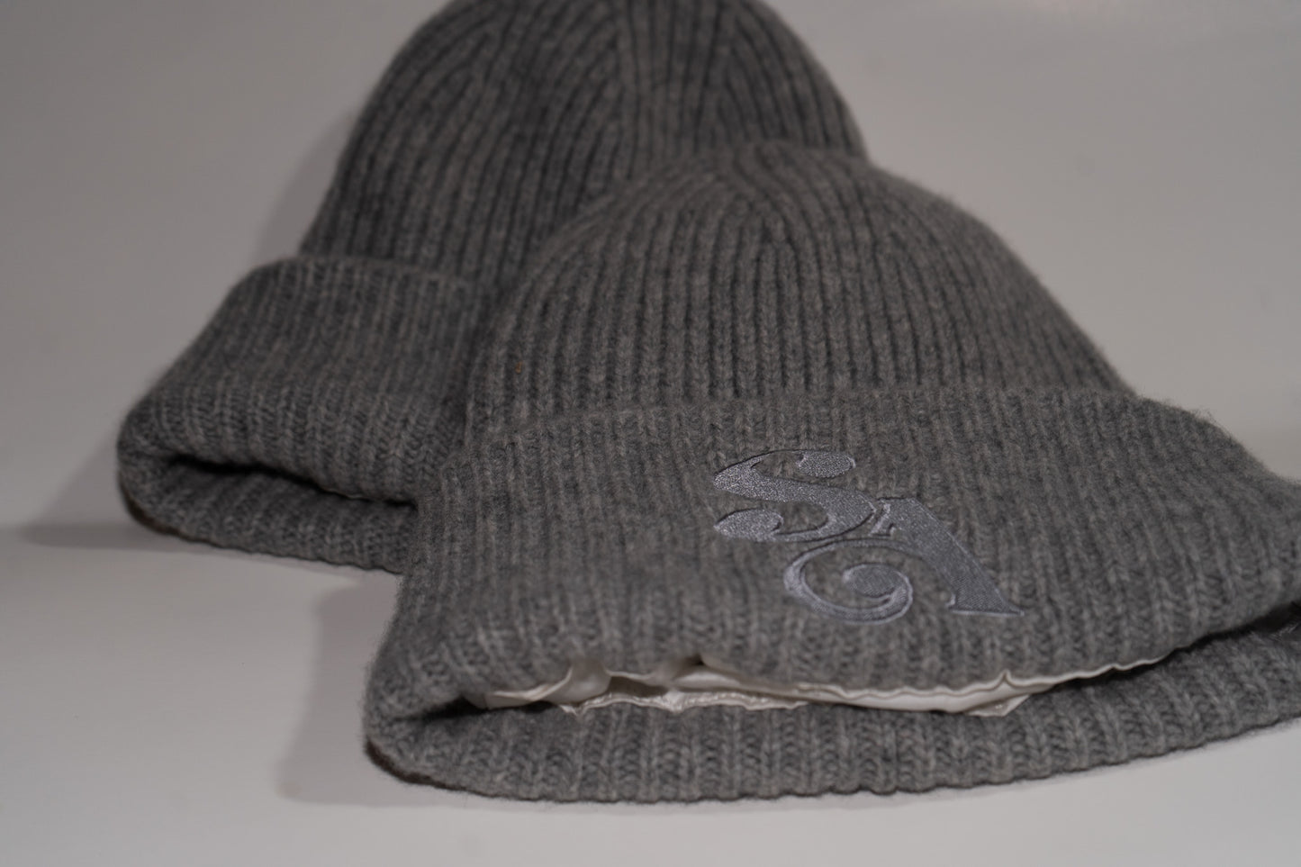 Grey Bamboo Silk lined Wool Beanie